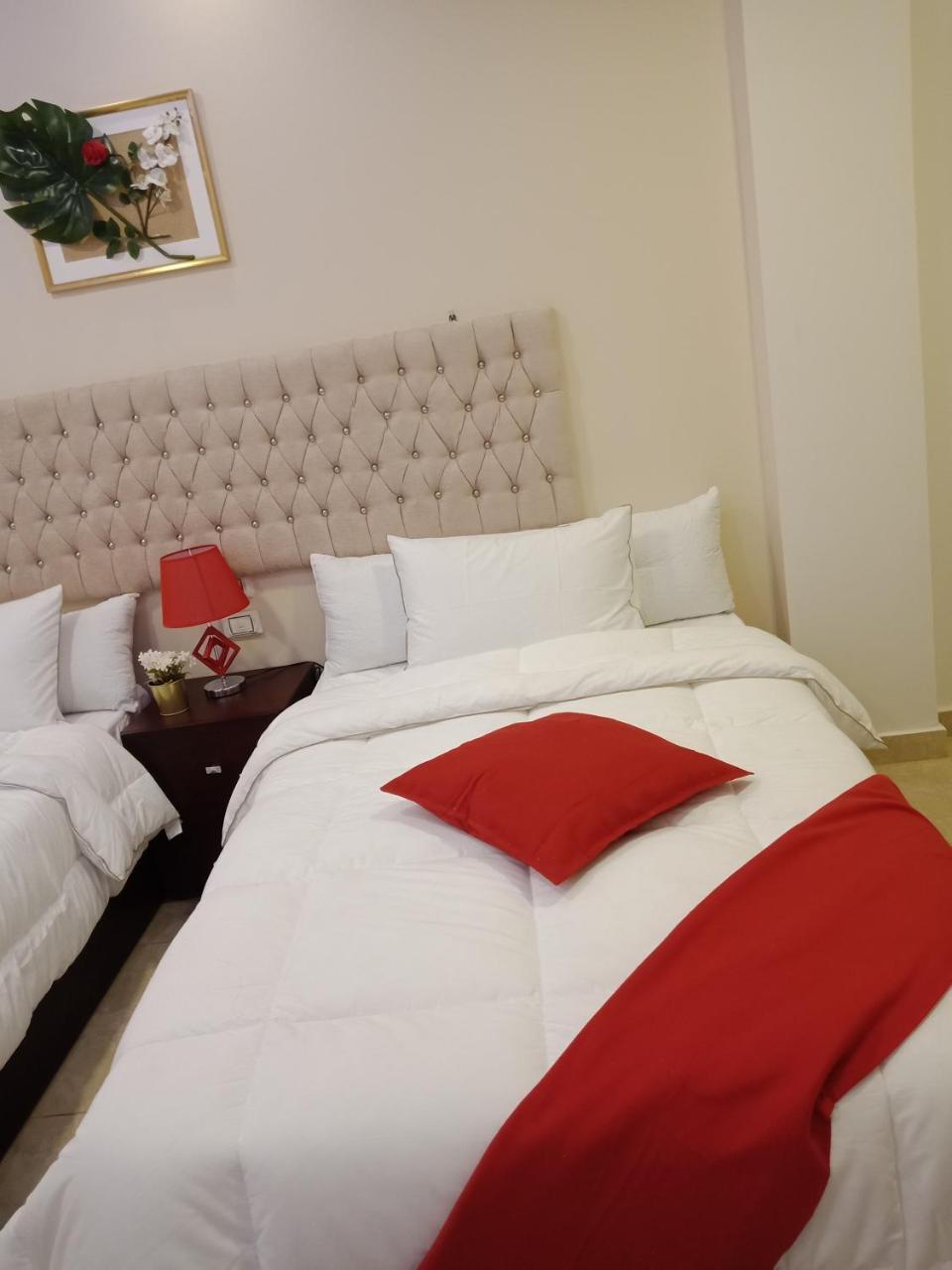 Amon Holiday Pyramids Inn Kafret el-Gabal Extérieur photo